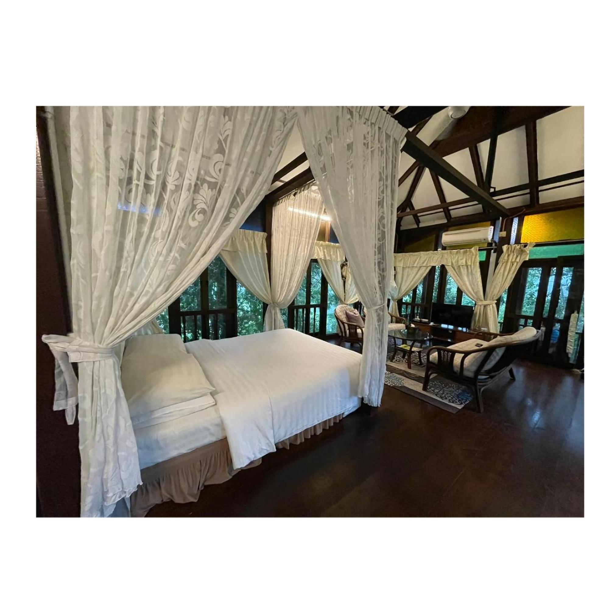 Villa Sri Kampung กัวห์ ภายนอก รูปภาพ
