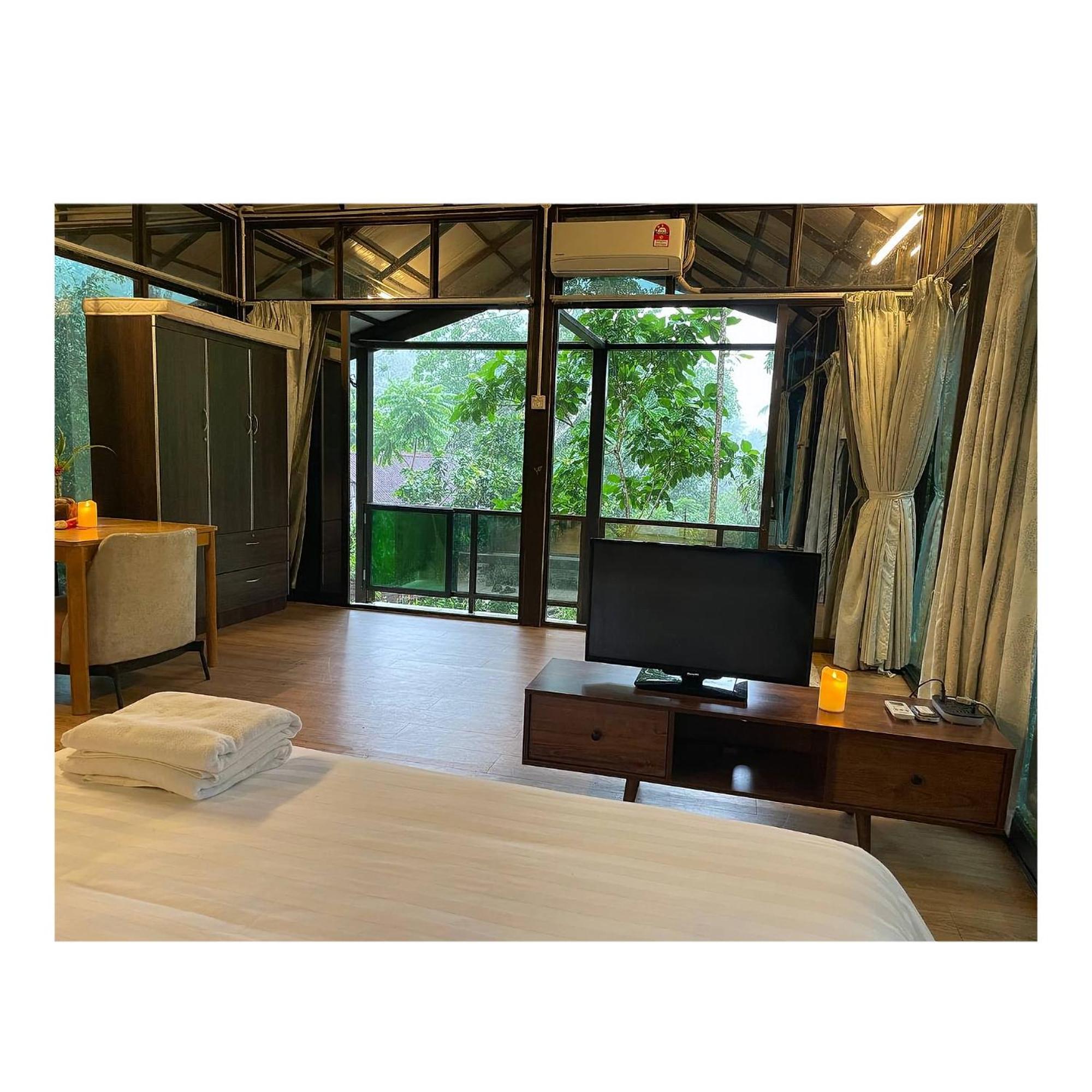 Villa Sri Kampung กัวห์ ภายนอก รูปภาพ